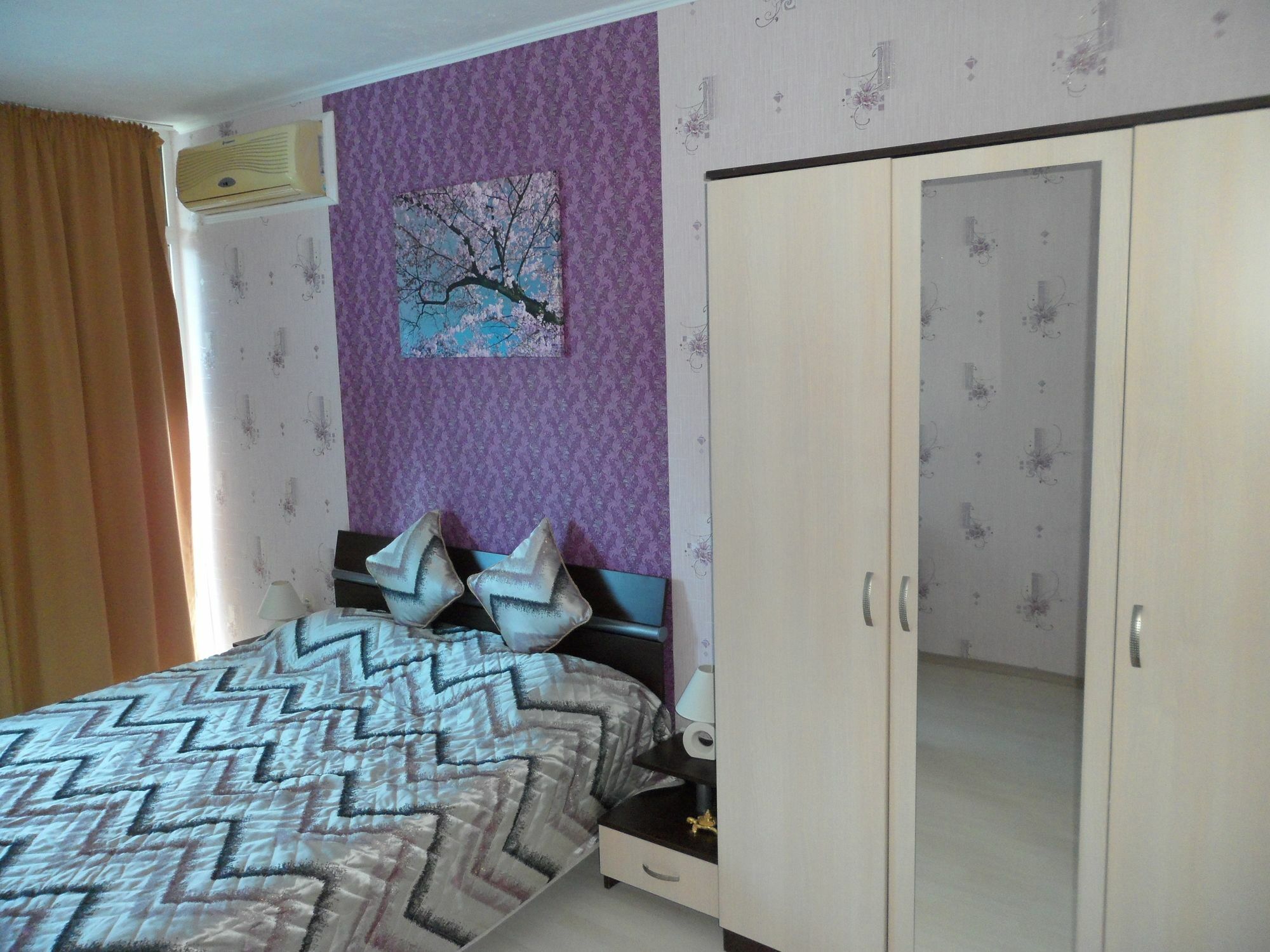 Sianie: Beachfront Apartment in Sunny Beach Center Exterior photo